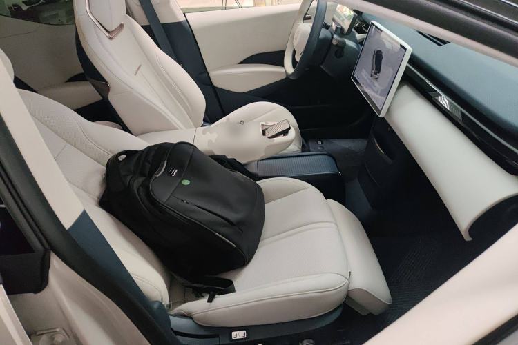 Used Zeekr X 2023 Rear-Drive YOU Edition 4 Seats Right Front Seat