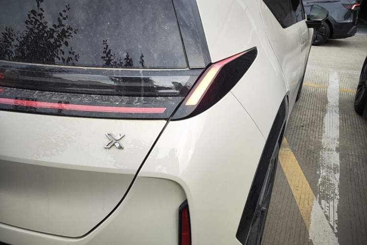 Used Zeekr X 2023 Rear-Drive YOU Edition 4 Seats Right Rear Taillight
