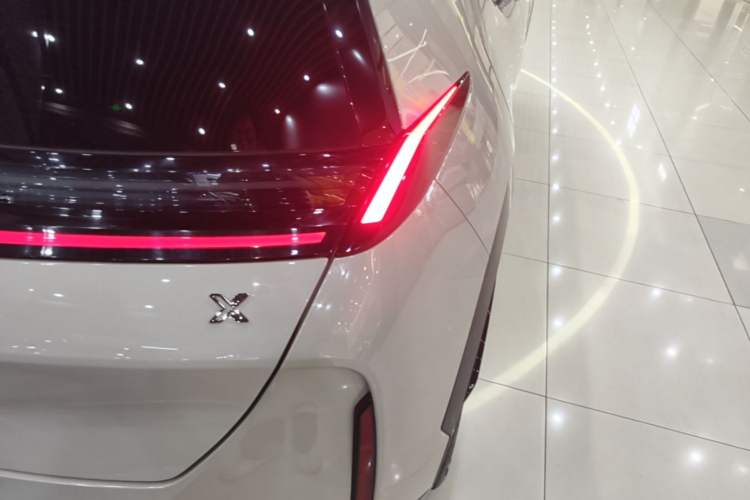 Used Zeekr X 2023 Rear-Drive YOU Edition 4 Seats Right Rear Taillight