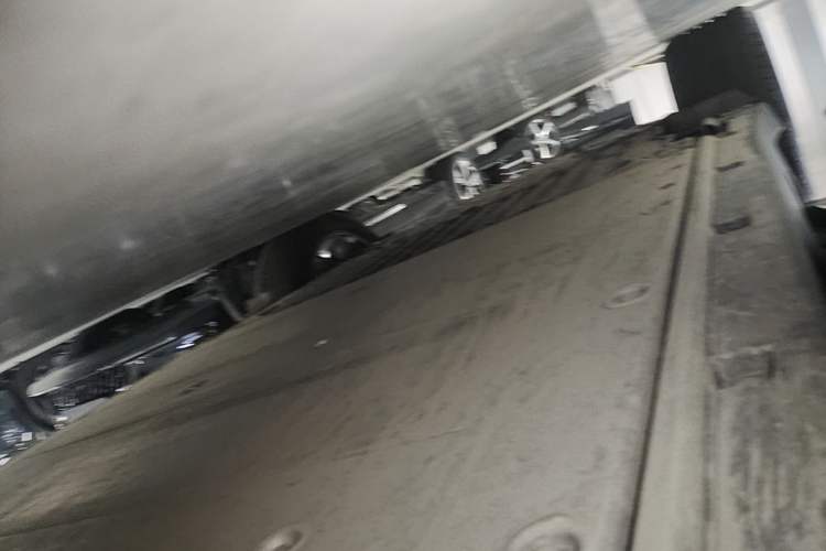 Used Zeekr X 2023 Rear-Drive ME Version 5 Seats Right Side Sill