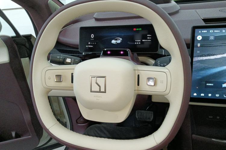 Used Zeekr X 2023 Rear-Drive YOU Edition 4 Seats Steering Wheel