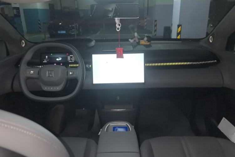 Used Zeekr X 2023 Four-Wheel Drive YOU Edition 4 Seats Steering Wheel