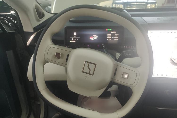 Used Zeekr X 2023 Rear-Drive ME Version 5 Seats Steering Wheel