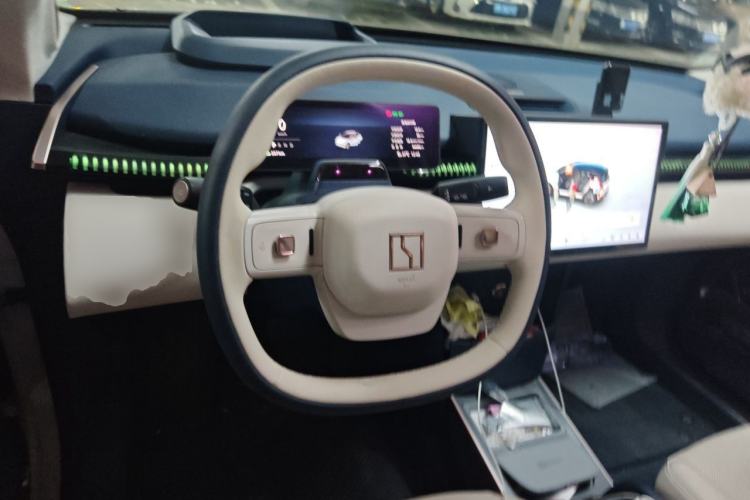 Used Zeekr X 2023 Four-Wheel-Drive YOU Edition 5 Seats Steering Wheel