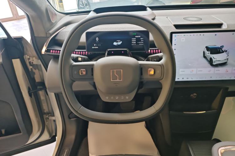 Used Zeekr X 2023 Rear-Drive YOU Edition 4 Seats Steering Wheel