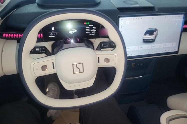 Used Zeekr X 2023 Rear-Drive YOU Edition 4 Seats Steering Wheel
