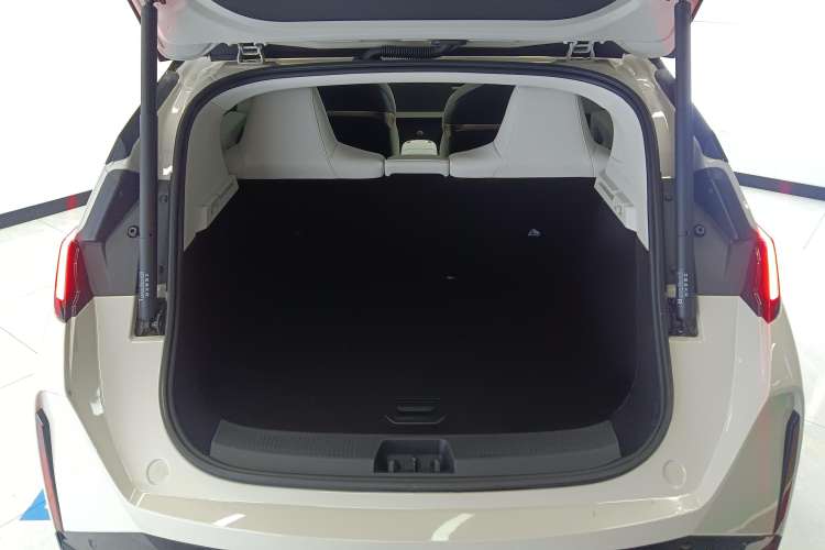 Used Zeekr X 2023 Rear-Drive YOU Edition 4 Seats Trunk