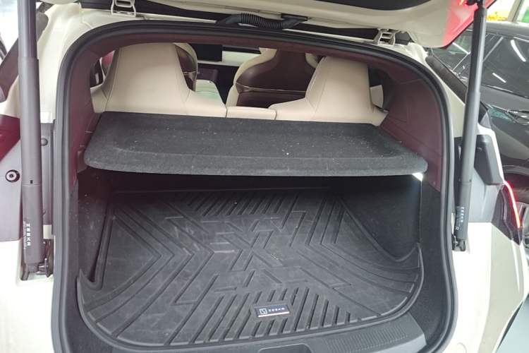 Used Zeekr X 2023 Rear-Drive YOU Edition 4 Seats Trunk