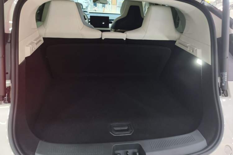 Used Zeekr X 2023 Rear-Drive YOU Edition 4 Seats Trunk
