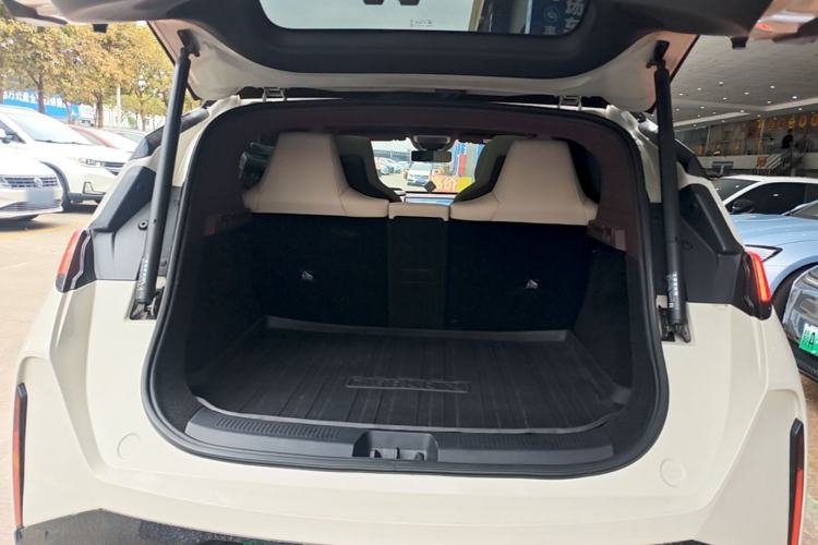 Used Zeekr X 2023 Rear-Drive YOU Edition 4 Seats Trunk