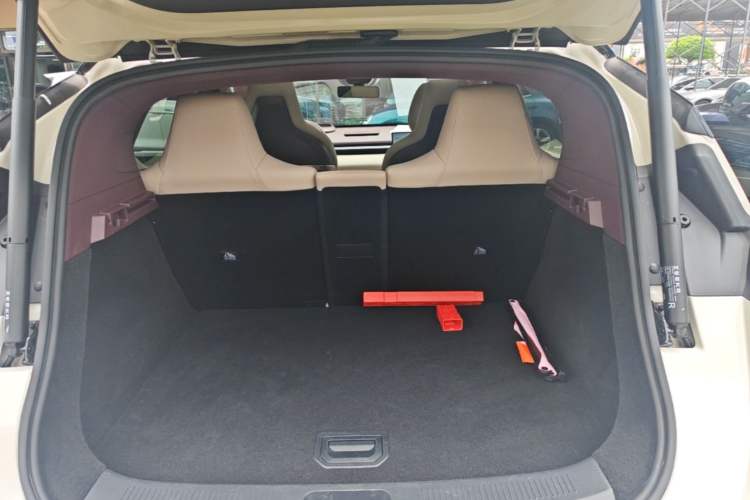 Used Zeekr X 2023 Rear-Drive YOU Edition 4 Seats Trunk
