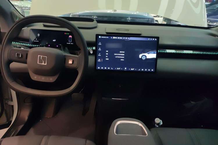 Used Zeekr X 2023 Rear-Drive YOU Edition 4 Seats Center Console