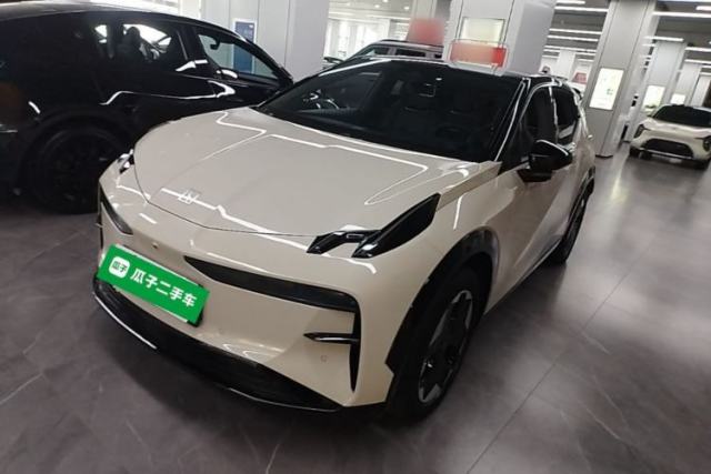 Ojetý Zeekr X 2023 Rear-Drive YOU Edition 4 Seats