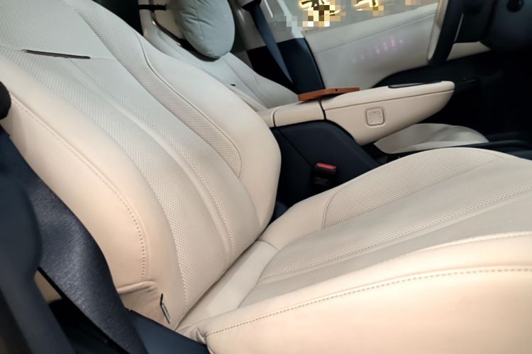 Used Zeekr X 2023 Four-Wheel Drive YOU Edition 4 Seats Right Front Seat
