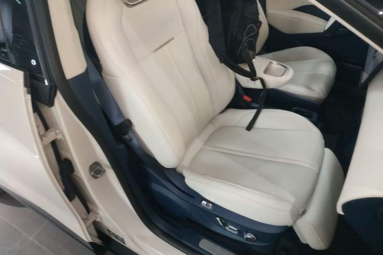 Used Zeekr X 2023 Rear-Drive YOU Edition 4 Seats Right Front Seat