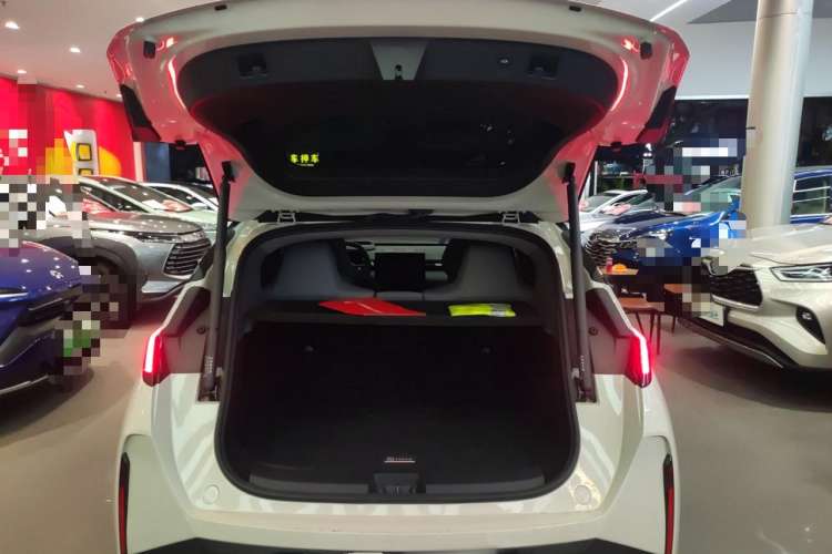 Used Zeekr X 2023 Rear-Drive YOU Edition 4 Seats Trunk
