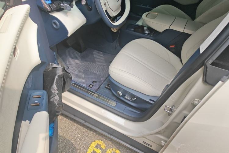 Used Zeekr X 2024 Four-Seat Rear-Drive Version Driver Seat