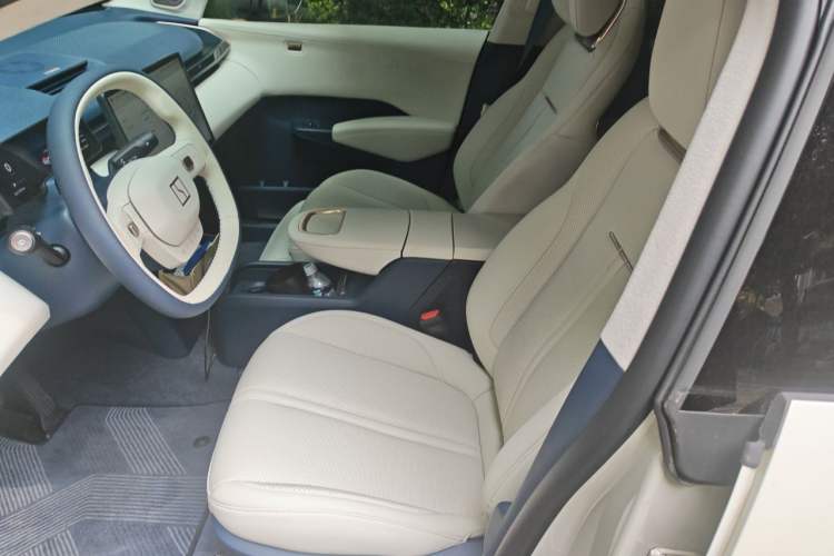 Used Zeekr X 2024 Four-Seat Rear-Drive Version Left Front Seat