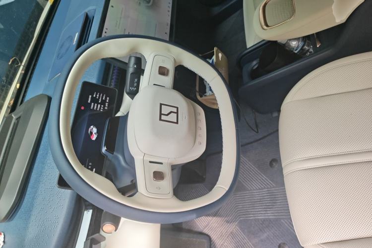 Used Zeekr X 2024 Four-Seat Rear-Drive Version Steering Wheel