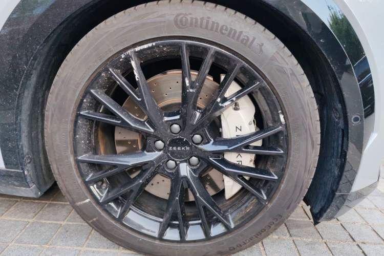 Used Zeekr X 2024 Five-Seater Four-Wheel Drive Right Front Wheel Hub