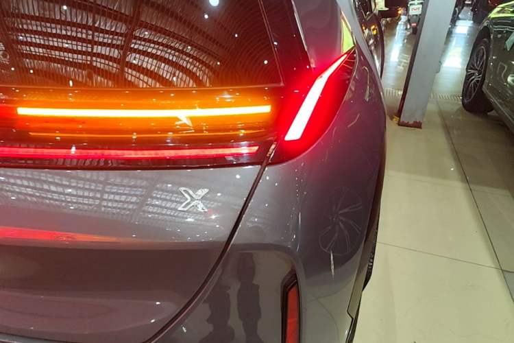 Used Zeekr X 2024 Four-Seat Rear-Drive Version Right Rear Taillight