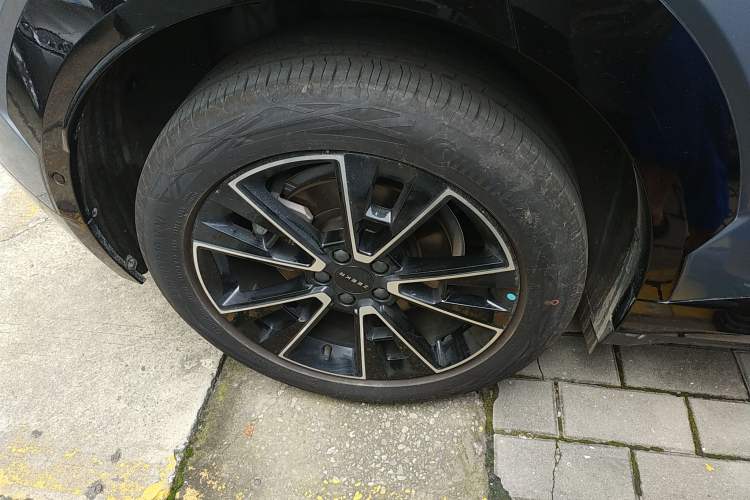 Used Zeekr X 2024 Four-Seat Rear-Drive Version Right Rear Wheel Hub
