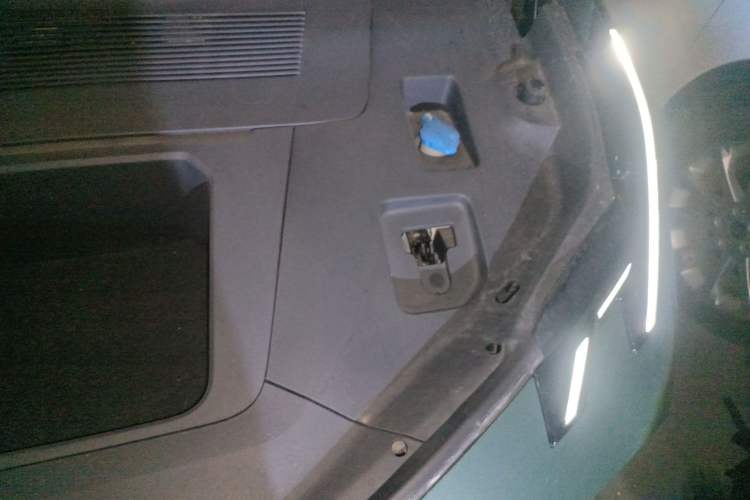 Used Zeekr X 2024 Five-Seater Four-Wheel Drive Engine Bay Left