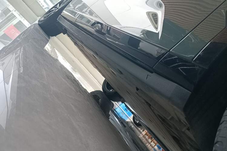 Used Zeekr X 2024 Four-Seat Rear-Drive Version Right Side Sill