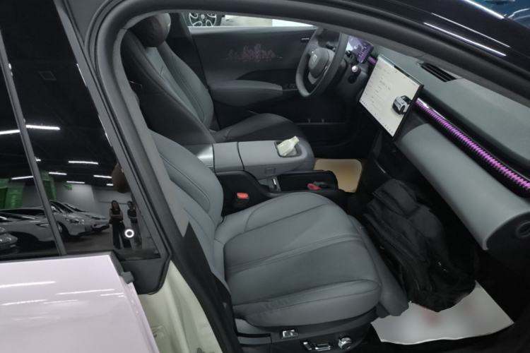 Used Zeekr X 2024 Four-Seat Rear-Drive Version Right Front Seat