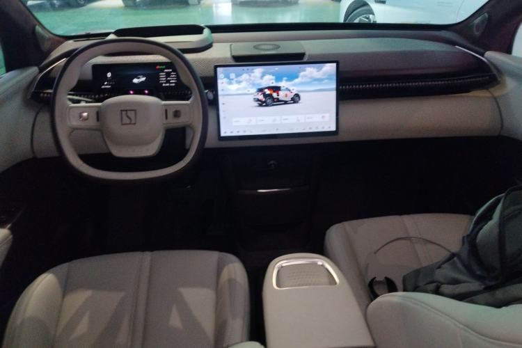 Used Zeekr X 2024 Five-Seater Four-Wheel Drive Center Console