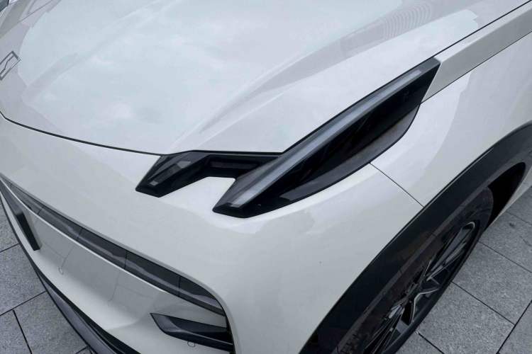 Used Zeekr X 2024 Five-Seater Four-Wheel Drive Exterior 1