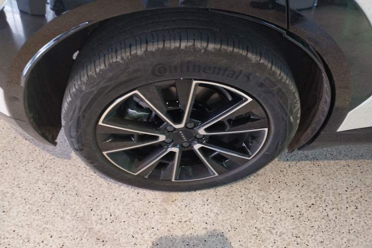 Used Zeekr X 2024 Five-Seater Four-Wheel Drive Exterior 5