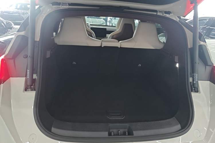 Used Zeekr X 2024 Four-Seat Rear-Drive Version Trunk
