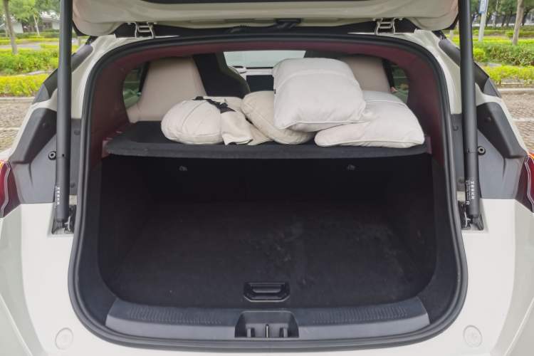 Used Zeekr X 2024 Four-Seat All-Wheel-Drive Version Trunk
