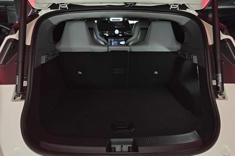 Used Zeekr X 2024 Four-Seat Rear-Drive Version Trunk