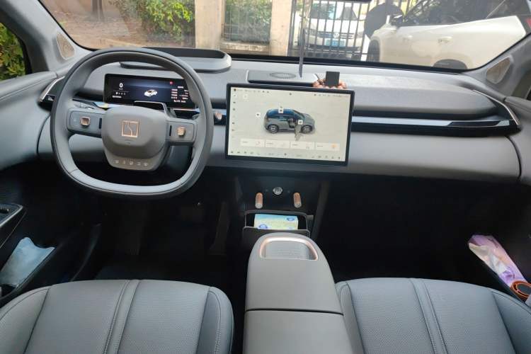 Used Zeekr X 2025 5-Seater Four-Wheel Drive Sport Version Center Console
