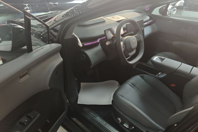 Used Zeekr X 2025 5-Seater Long-Range Version Driver Seat