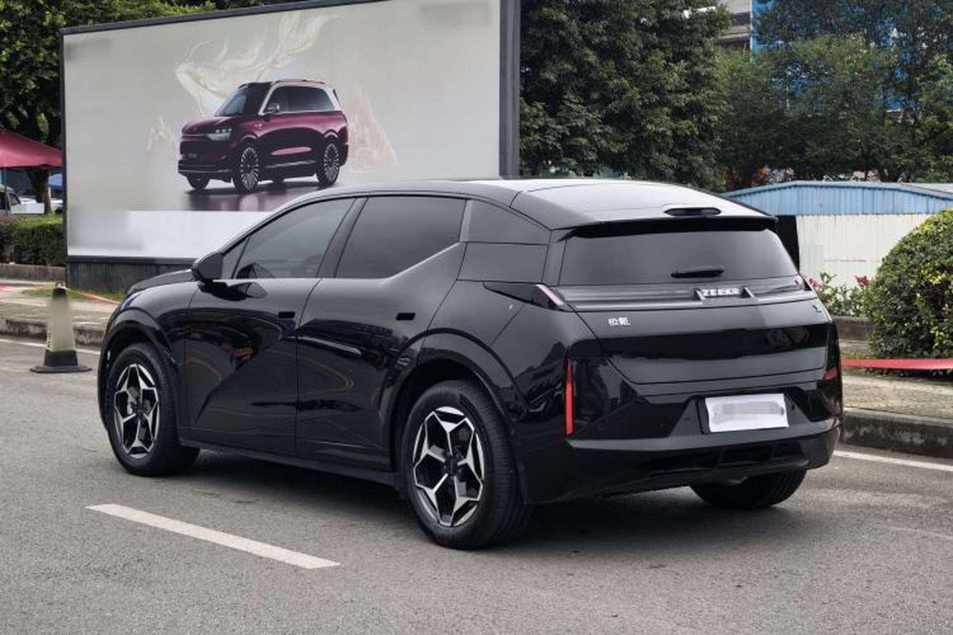 Used Zeekr X 2025 5-Seater Rear-Drive Version Exterior 2