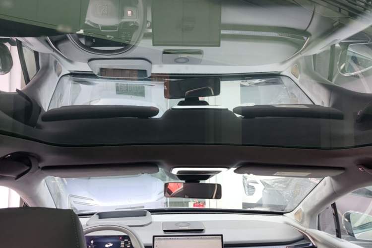 Used Zeekr X 2025 5-Seater Long-Range Version Headliner