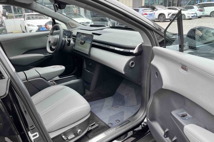 Used Zeekr X 2025 5-Seater Long-Range Version Interior 13