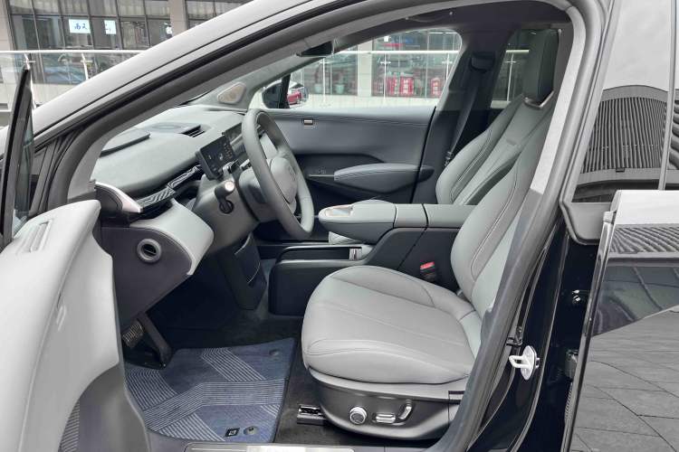 Used Zeekr X 2025 5-Seater Long-Range Version Interior 7