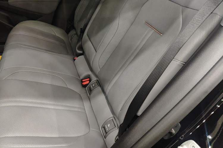 Used Zeekr X 2025 5-Seater Long-Range Version Left Rear Seat