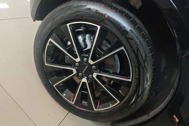 Used Zeekr X 2025 5-Seater Long-Range Version Right Rear Wheel Hub