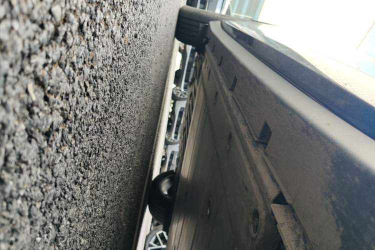 Used Zeekr X 2025 5-Seater Long-Range Version Right Side Sill