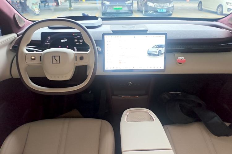 Used Zeekr X 2025 5-Seater Rear-Drive Version Center Console