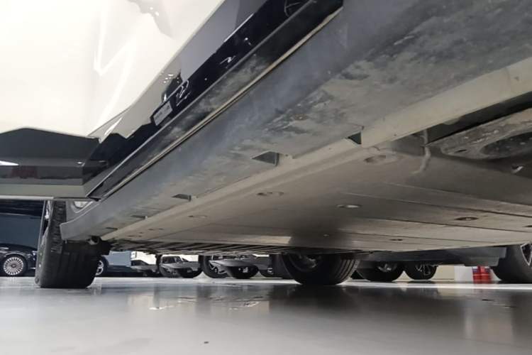 Used Zeekr X 2025 Four-Seater Rear-Drive Cube Version Right Side Sill