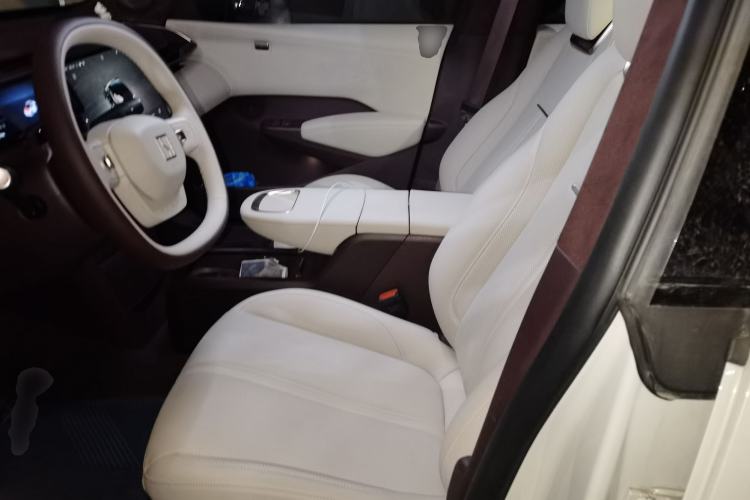 Used Zeekr X 2025 5-Seater Long-Range Version Left Front Seat