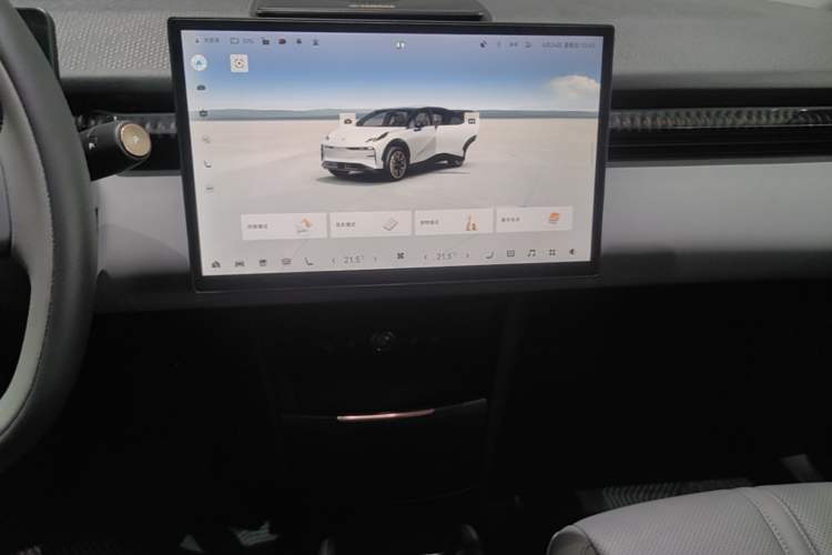 Used Zeekr X 2025 5-Seater Rear-Drive Version Audio And AC Panel