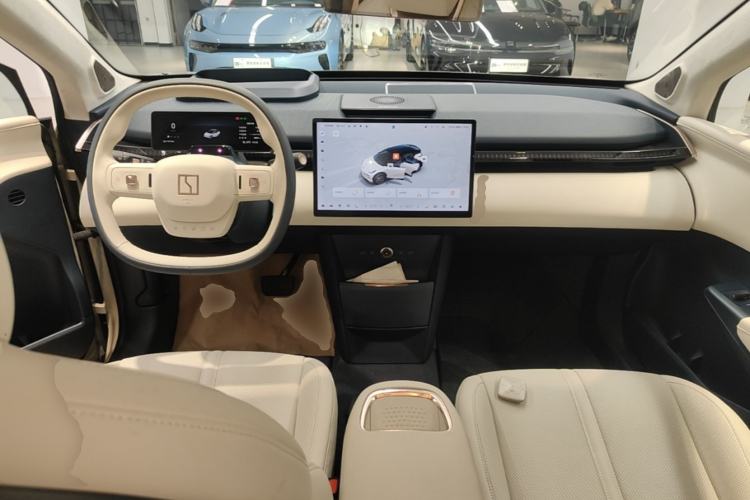 Used Zeekr X 2025 Four-Seater Rear-Drive Cube Version Center Console