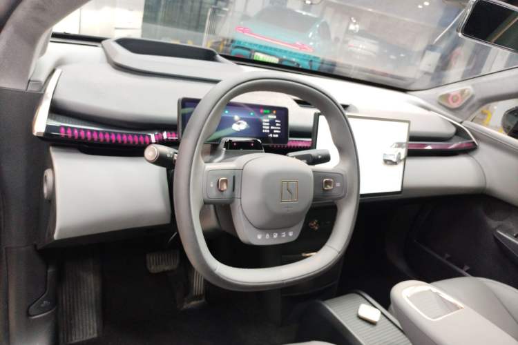 Used Zeekr X 2025 5-Seater Long-Range Version Center Console